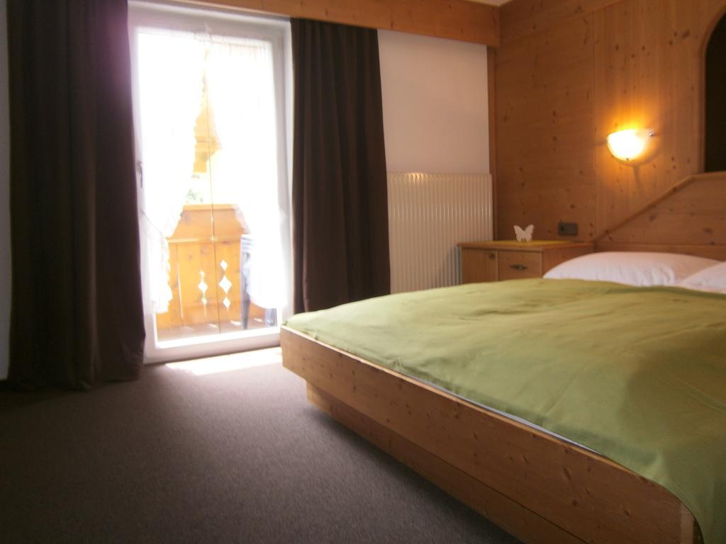 Haus Wiesenheim Fw Oetztal Längenfeld Zewnętrze zdjęcie