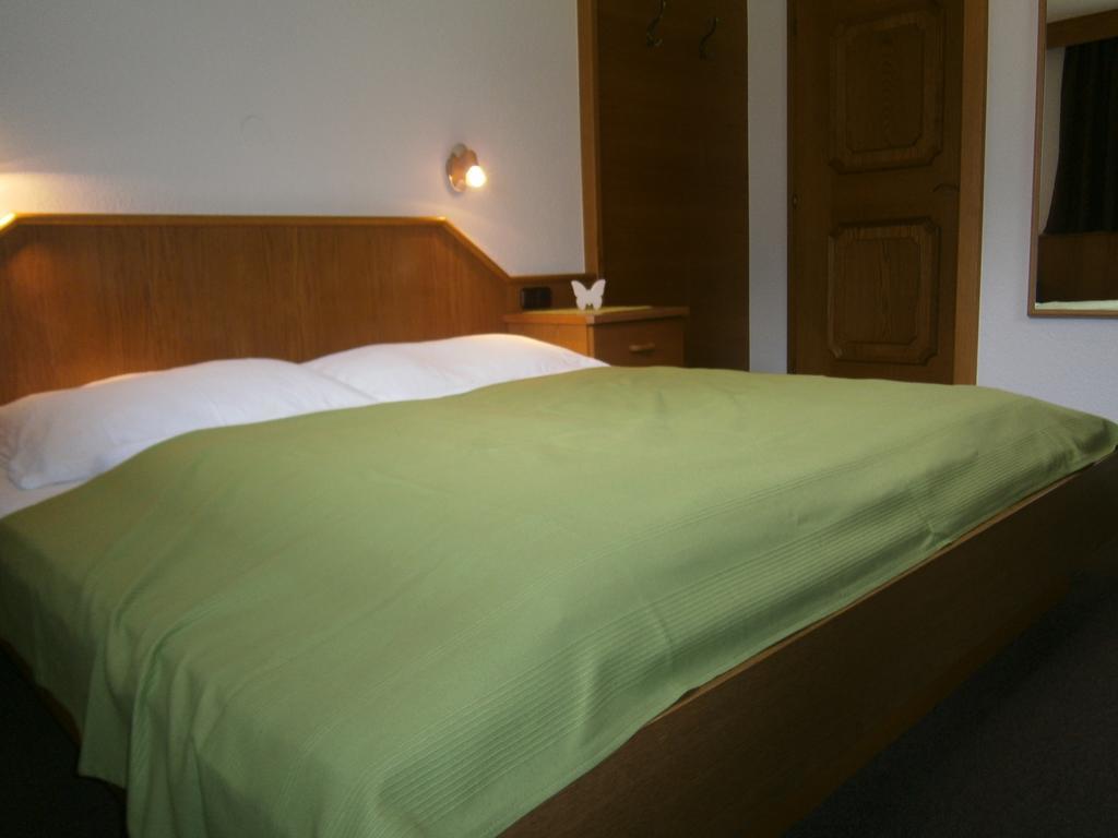 Haus Wiesenheim Fw Oetztal Längenfeld Zewnętrze zdjęcie